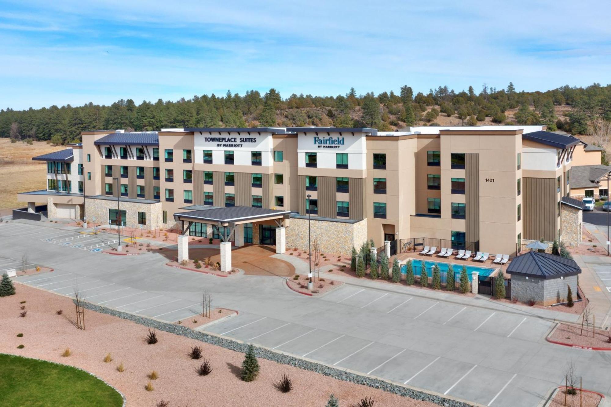 Towneplace Suites By Marriott Шоу-Лоу Екстер'єр фото