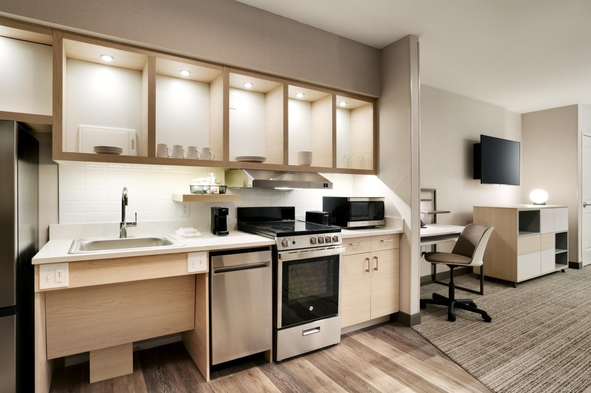 Towneplace Suites By Marriott Шоу-Лоу Екстер'єр фото